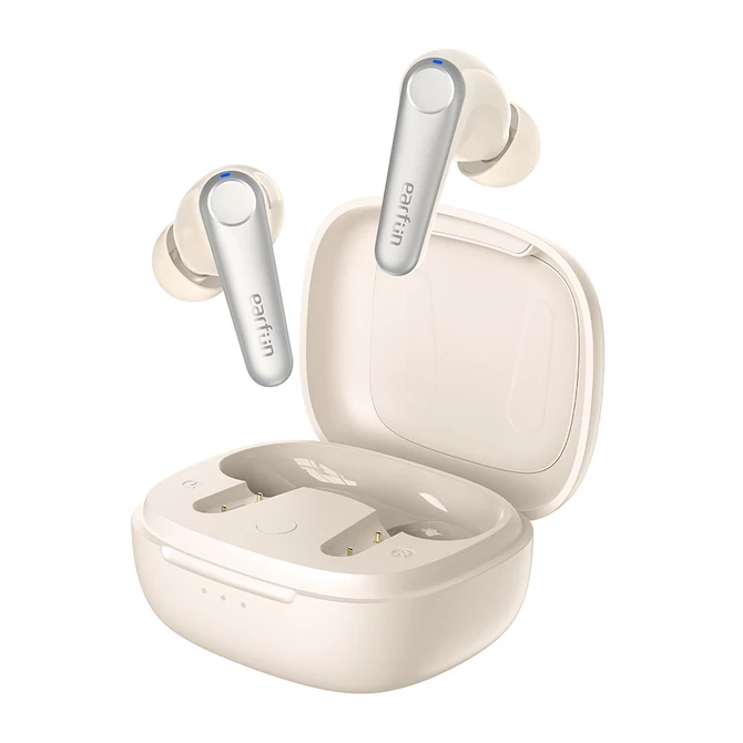 Kép 1/10 - EarFun Air Pro 3 teljesen vezeték nélküli fülhallgató zajszűréssel, 6 beépített mikrofonnal - Fehér (TW500W)