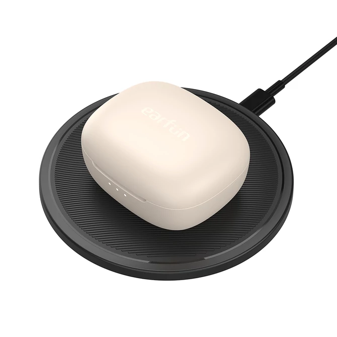 Kép 10/10 - EarFun Air Pro 3 teljesen vezeték nélküli fülhallgató zajszűréssel, 6 beépített mikrofonnal - Fehér (TW500W)